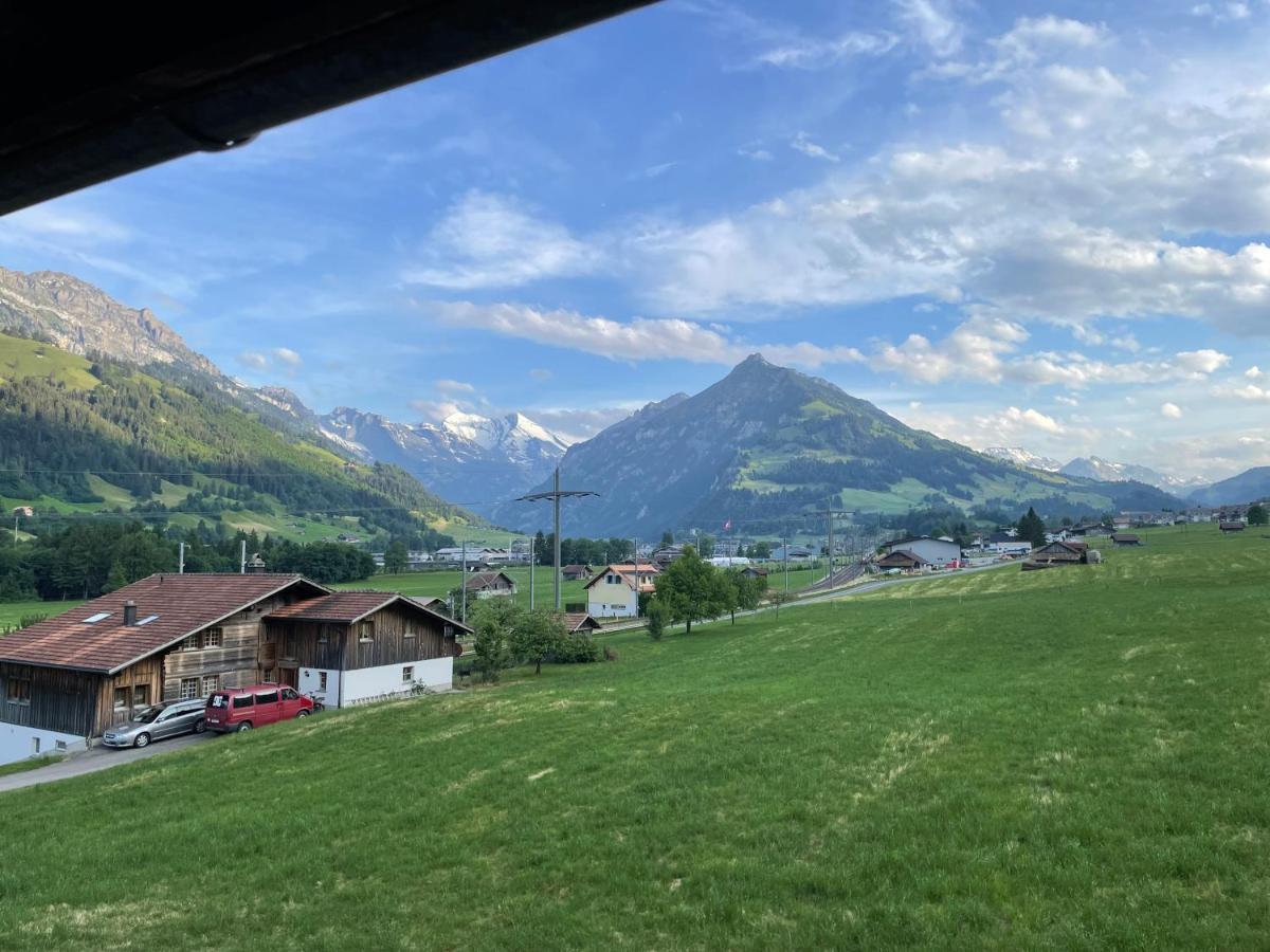 Edelweiss 4 Zi Ferienwohnung In Landhaus Frutigen Zewnętrze zdjęcie
